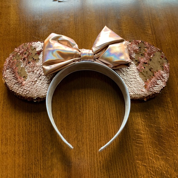 Donated Custom rose gold reversible - Picture 2 of 5